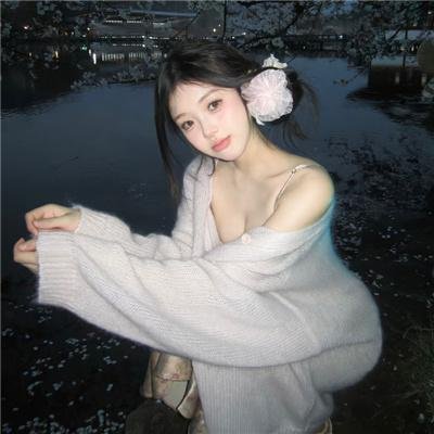 路过我年少时光的蓝色